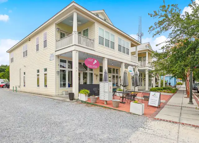 Property at Luxury Downtown Apartments in Long Beach - PRIVATE BALCONY!! - 200 Jeff Davis Ave, Long Beach, MS, 39560, 2 beds, 2 baths, [object Object]
