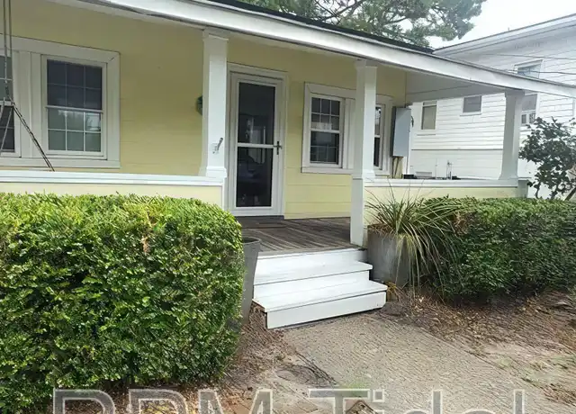 Property at 224 A View Ave, Norfolk, VA, 23503, 2 beds, 1 bath, [object Object]