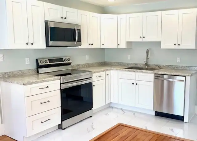 Property at 16 South St Unit 2, Newport, NH, 03773, 3 beds, 2 baths, [object Object]