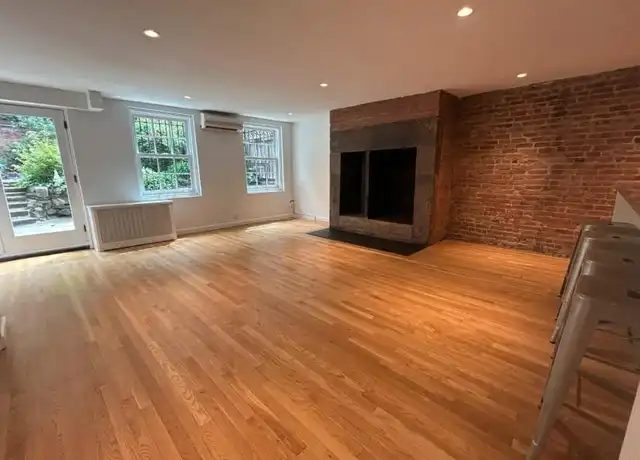 Property at 406 W 20th St, New York, NY, 10011, 3 beds, 2 baths, [object Object]