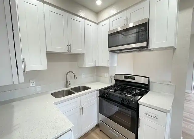 Property at 565 N Citrus St, Orange, CA, 92868, 1-2 bed, 1 bath, [object Object]