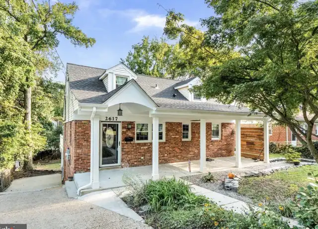 Property at 2617 E Maple St, Alexandria, VA, 22306, 3 beds, 2 baths, [object Object]