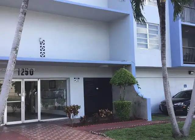 Property at 1250 NE 125th St Unit 414C, North Miami, FL, 33161, 1 bed, 1.5 baths, [object Object]