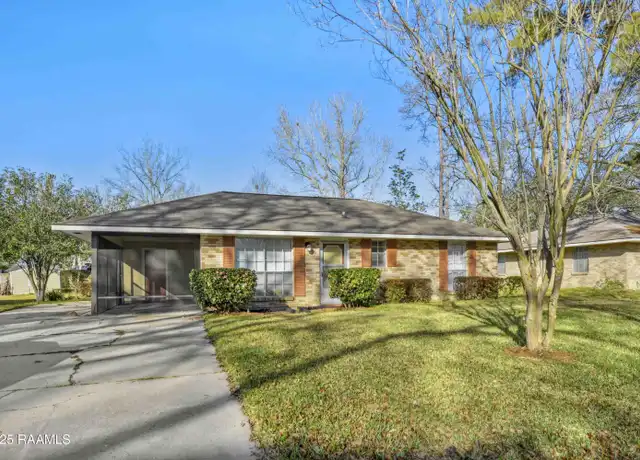Property at 1205 N Patricia Ave, Gonzales, LA, 70737, 2 beds, 1 bath, [object Object]