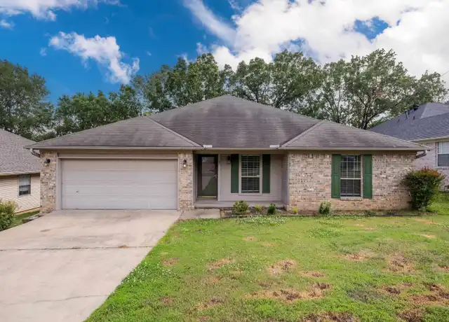 Property at 7 Brennan Ln, Little Rock, AR, 72227, 3 beds, 2 baths, [object Object]