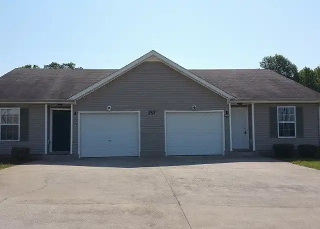 Property at 257 Executive Ave Unit B, Clarksville, TN, 37042, 2 beds, 1 bath, [object Object]