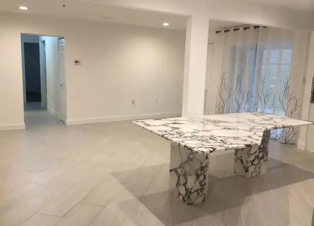 Property at 8390 Montgomery Run Rd Unit B, Ellicott City, MD, 21043, 3 beds, 2 baths, [object Object]