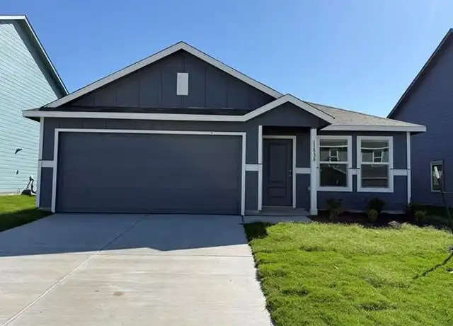 Property at 11538 Hermosa Ln, Rhome, TX, 76078, 4 beds, 2 baths, [object Object]