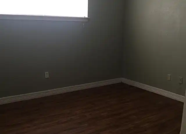 Property at 1706 Pasadena Blvd, Pasadena, TX, 77502, 2 beds, 1 bath, [object Object]
