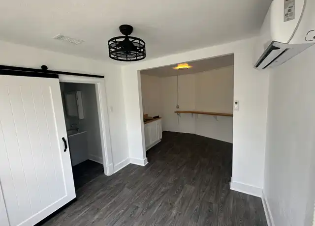 Property at 1609 S Pulaski St Unit C, Little Rock, AR, 72206, 1 bed, 1 bath, [object Object]