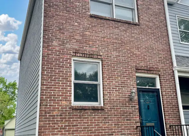 Property at 624 E New York St, Indianapolis, IN, 46202, 4 beds, 4 baths, [object Object]