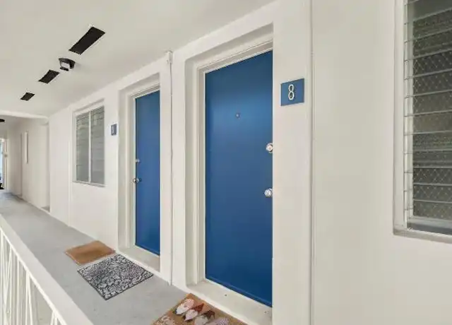 Property at 223 Antilla Ave, Coral Gables, FL, 33134, 1 bed, 1 bath, [object Object]