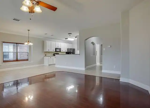 Property at 1001 Atlanta Dr, Denton, TX, 76208, 4 beds, 3 baths, [object Object]