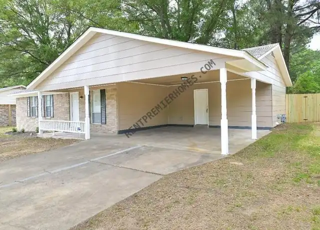 Property at 2906 Pamela, Benton, AR, 72015, 3 beds, 2 baths, [object Object]