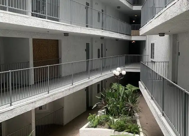 Property at 4401 Sepulveda Blvd #207, Sherman Oaks, CA, 91403, 1 bed, 1 bath, [object Object]