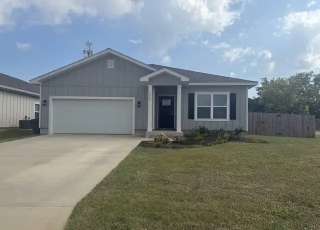 Property at 5709 Friesian Dr, Pensacola, FL, 32526, 4 beds, 2 baths, [object Object]