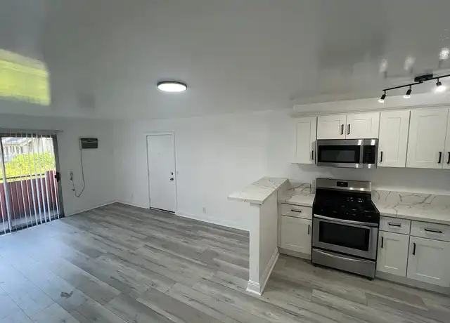 Property at Malin Apartments - 3759 W 27th St, Los Angeles, CA, 90018, 2 beds, 2 baths, [object Object]