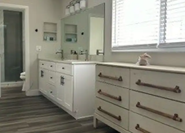 Property at 3511 Santiago Way, Naples, FL, 34105, 4 beds, 2 baths, [object Object]