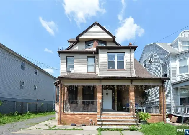 Property at 100 N 9th St Unit 1, Newark, NJ, 07107, 2 beds, 1 bath, [object Object]