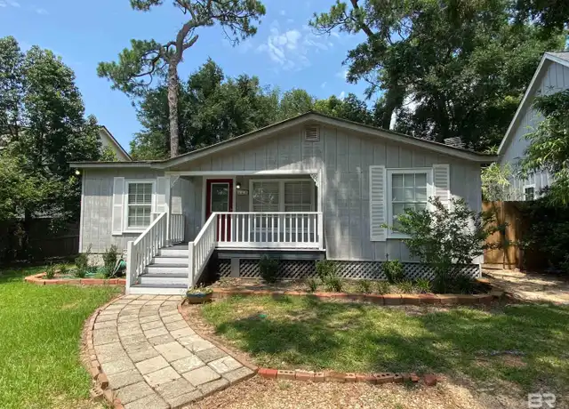 Property at 119 White Ave, Fairhope, AL, 36532, 3 beds, 2 baths, [object Object]
