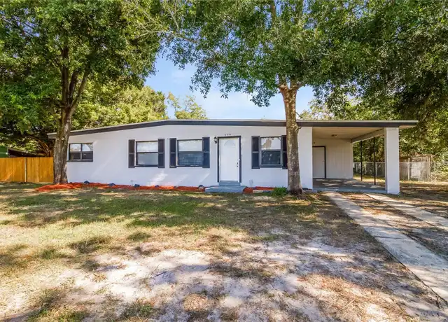 Property at 579 N Lake Ave, Apopka, FL, 32712, 3 beds, 2 baths, [object Object]