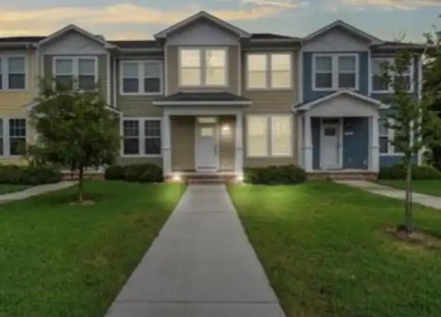 Property at 928 Hillside Ave, Norfolk, VA, 23503, 3 beds, 2 baths, [object Object]