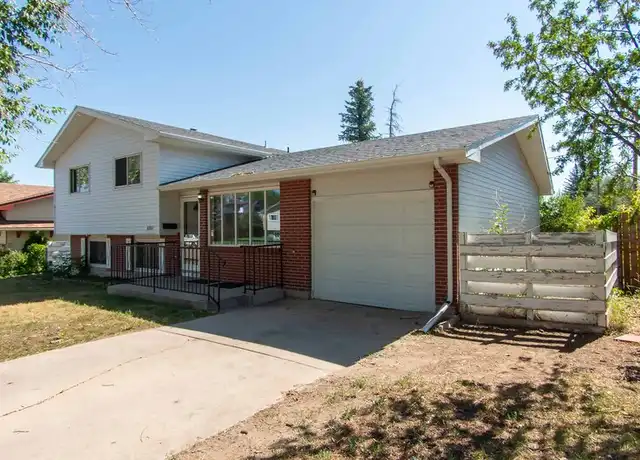 Property at 6921 Manhattan Ln, Cheyenne, WY, 82009, 3 beds, 2 baths, [object Object]