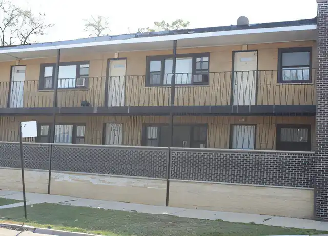 Property at 7642 S Exchange Ave #1, Chicago, IL, 60649, 3 beds, 2 baths, [object Object]