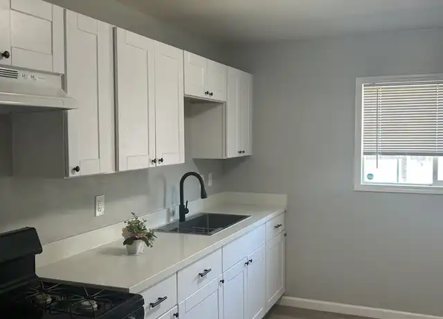Property at 1423 Mono Dr Unit 5, Modesto, CA, 95354, 2 beds, 1 bath, [object Object]