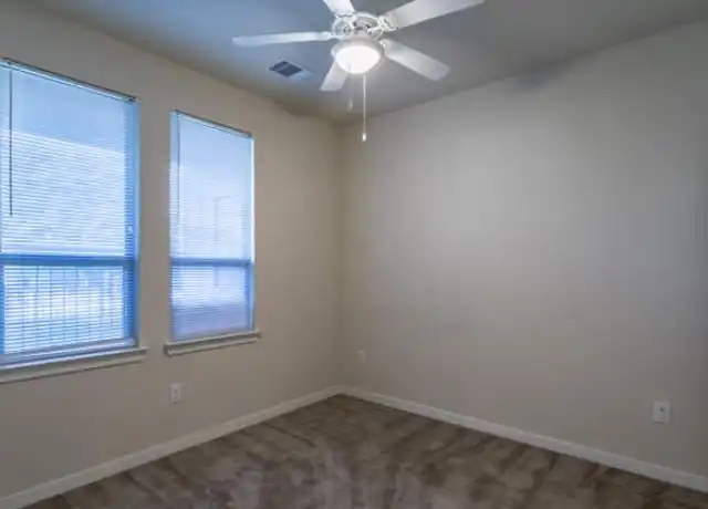 Property at 323 W Mitchell St Unit 1212, San Antonio, TX, 78204, 1 bed, 1 bath, [object Object]