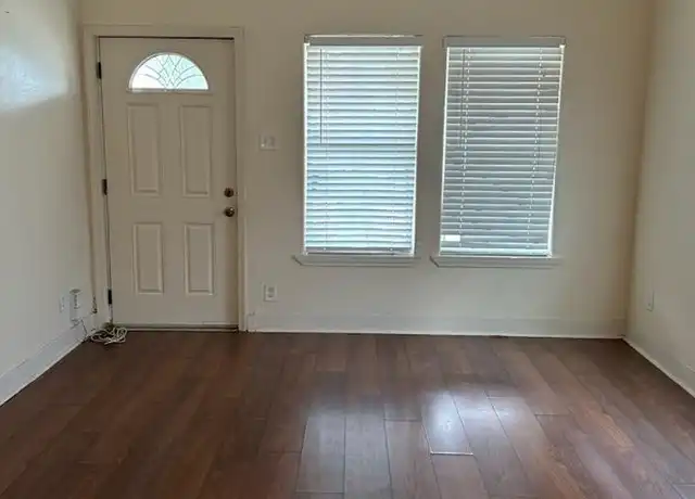 Property at 2102 Gano St, Houston, TX, 77009, 3 beds, 1 bath, [object Object]