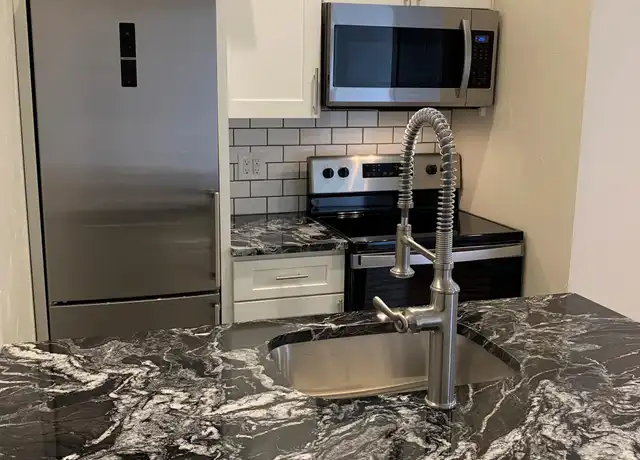 Property at 4028 Liberty Ave Unit 3, Pittsburgh, PA, 15224, 1 bed, 1 bath, [object Object]