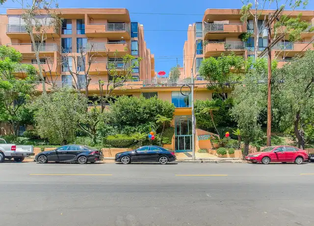 Property at La Vista Terrace - 7275 Franklin Ave, Los Angeles, CA, 90046, 1 bed, 1 bath, [object Object]
