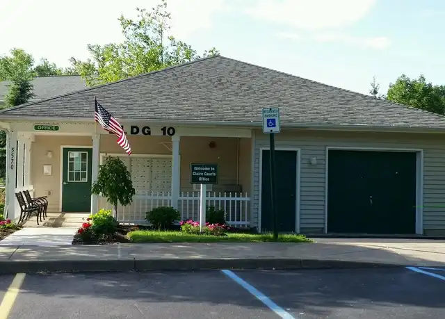 Property at 5570 S Park Ave Unit 101, Hamburg, NY, 14075, 1 bed, 1 bath, [object Object]