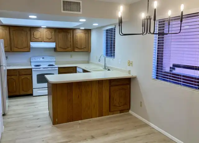 Property at 12222 N Paradise Village Pkwy S #213, Phoenix, AZ, 85032, 1 bed, 1 bath, [object Object]