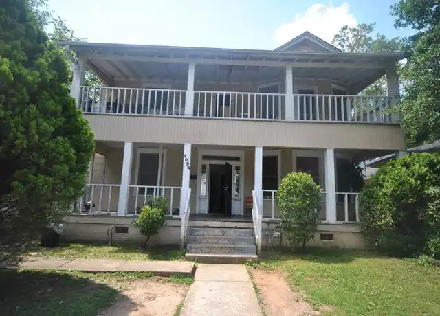 Property at 1094 Larosa Ter SW, Atlanta, GA, 30310, 10 beds, 3 baths, [object Object]