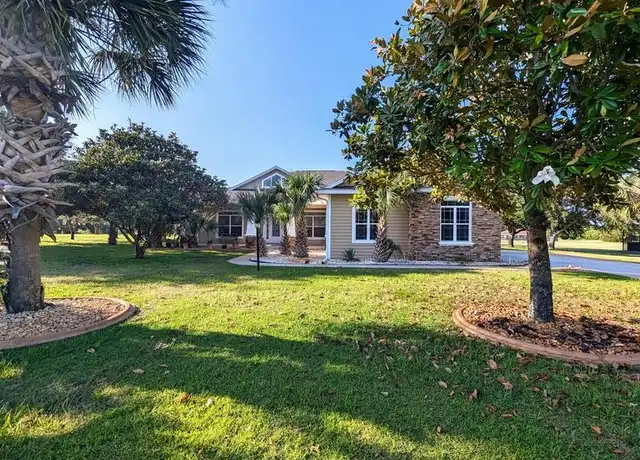 Property at 781 E Bismark St, Hernando, FL, 34442, 3 beds, 2 baths, [object Object]