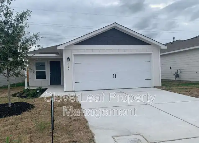 Property at 744 Shoal Crk, New Braunfels, TX, 78132, 3 beds, 2 baths, [object Object]