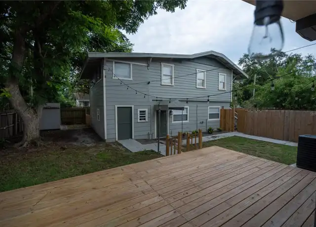 Property at 303 E Paris St Unit B, Tampa, FL, 33604, 2 beds, 1 bath, [object Object]