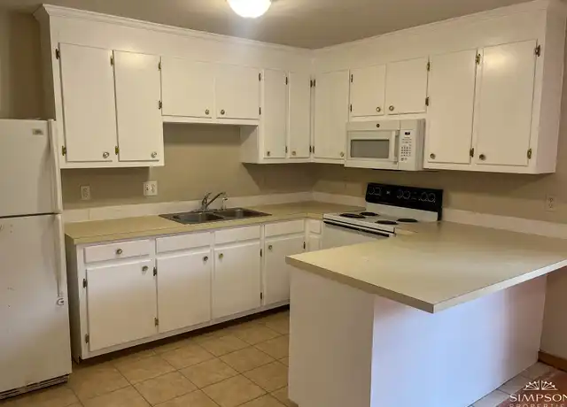 Property at 1101 Locust St Unit 2, Mooresville, NC, 28115, 1 bed, 1 bath, [object Object]
