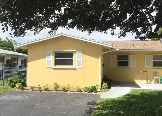 Property at 2811 NE 2nd Ave, Boca Raton, FL, 33431, 2 beds, 3.5 baths, [object Object]