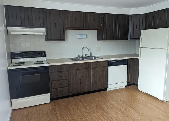Property at Losson Garden Apartments - 110 Losson Rd, Buffalo, NY, 14227, 2 beds, 1 bath, [object Object]