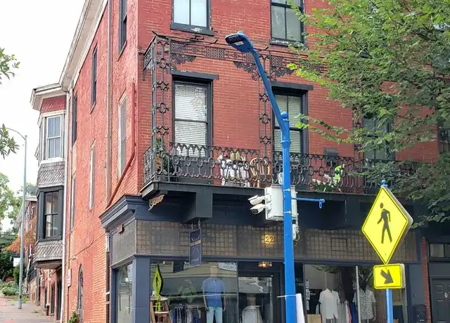 Property at 220 Bridge St Unit 3, Phoenixville, PA, 19460, 1 bed, 1 bath, [object Object]