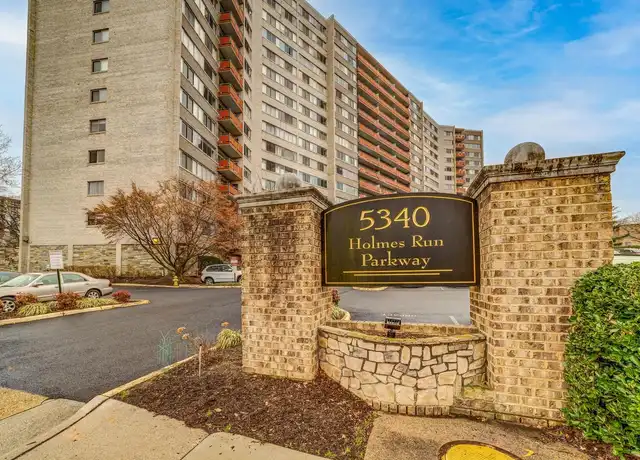 Property at 5340 Holmes Run Pkwy #1404, Alexandria, VA, 22304, 2 beds, 2 baths, [object Object]