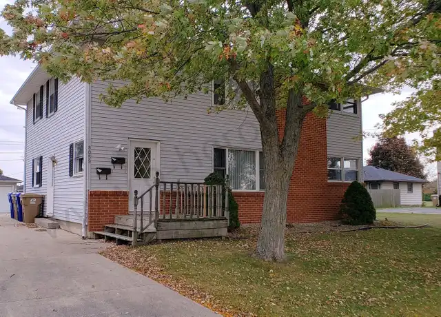 Property at 8059 27th Ave Unit Upper, Kenosha, WI, 53143, 3 beds, 1 bath, [object Object]