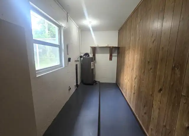 Property at 21364 Lincoln Rd, Brooksville, FL, 34601, 3 beds, 2 baths, [object Object]