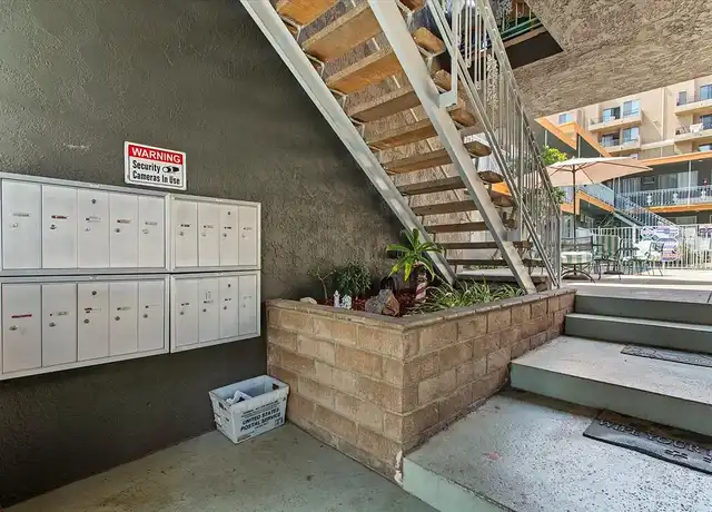Property at 7075 Lanewood Ave, Los Angeles, CA, 90028, 2 beds, 1 bath, [object Object]
