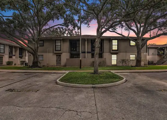 Property at 4014 Ashford Green Pl Unit G103, Tampa, FL, 33613, 2 beds, 2 baths, [object Object]