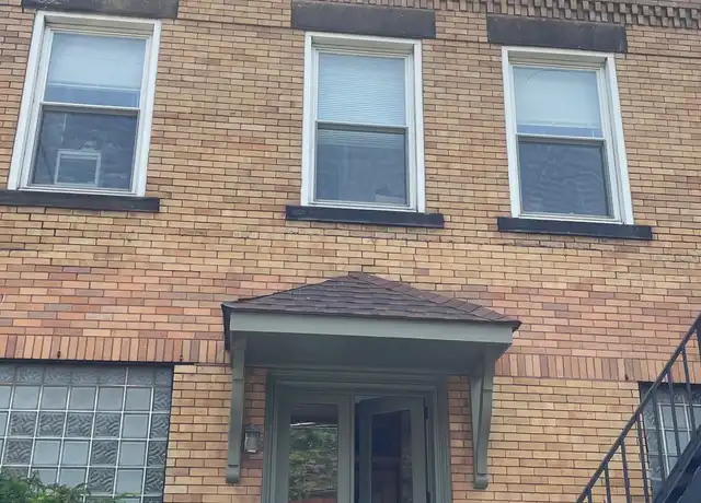 Property at 229 S Fairmount St Unit 3, Pittsburgh, PA, 15206, 2 beds, 1 bath, [object Object]