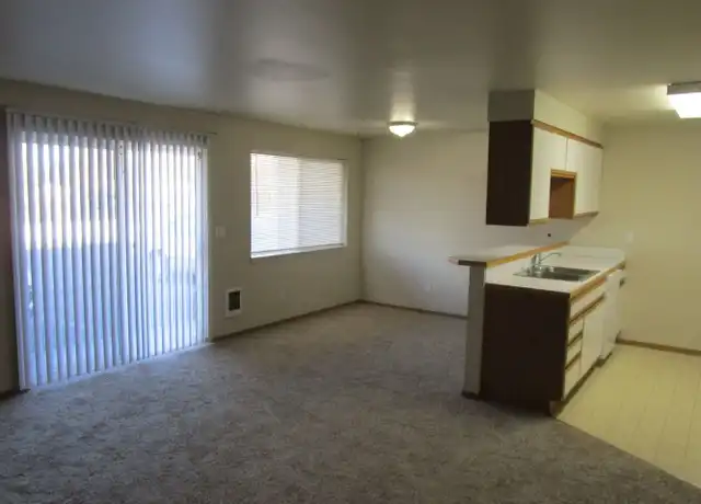 Property at 540 NW 2nd St Unit 01, Prineville, OR, 97754, 2 beds, 2 baths, [object Object]